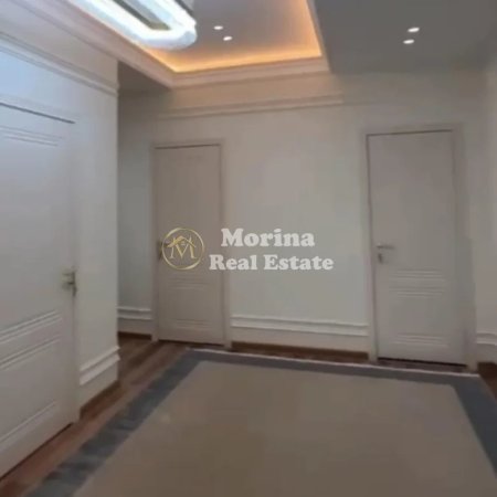 Tirane, jepet me qera apartament 1+1 Kati 3, 87 m² 1.300 € (Pazari i Ri)