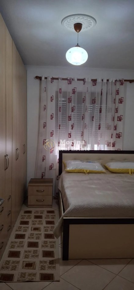 Tirane, jepet me qera apartament 2+1 Kati 3, 100 m² 650 € (Rruga e Elbasanit)