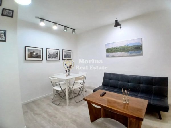 Tirane, jepet me qera garsonier Kati 2, 40 m² 500 € (Rruga e Durresit)