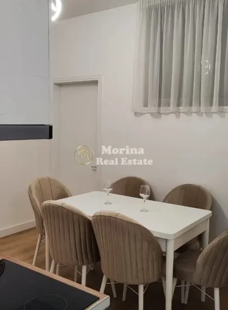 Tirane, jepet me qera apartament 1+1 Kati 5, 85 m² 1.000 € (Rruga e Kavajes)
