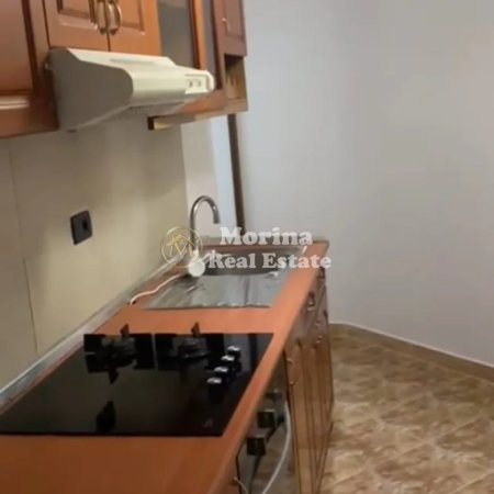 Tirane, jepet me qera garsonier Kati 1, 40 m² 240 € (Senatoriumi)