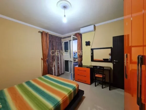 Tirane, jepet me qera apartament 2+1 Kati 5, 101 m² 600 € (vilat gjermane)