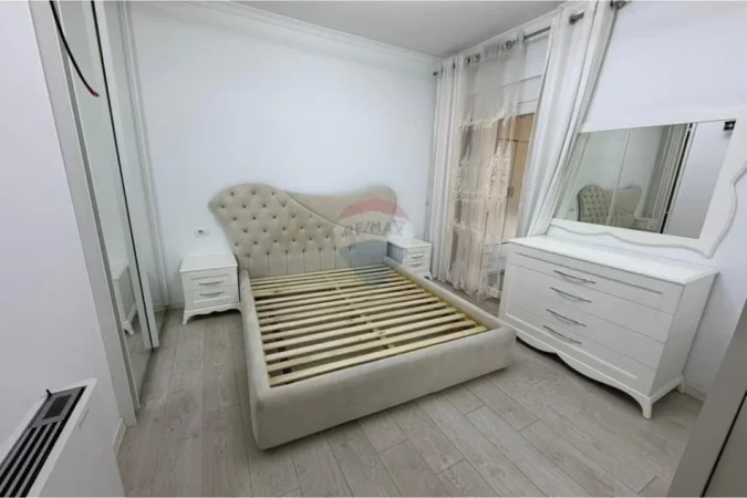Tirane, shitet apartament 2+1 Kati 7, 120 m² 250.000 € 