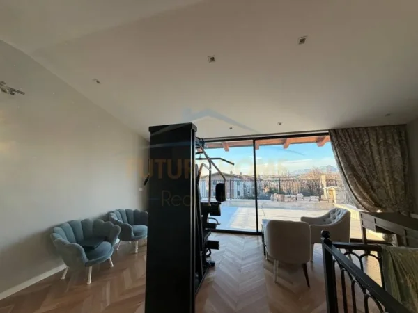 Tirane, shitet Vile Kati 0, 387 m² (Secret Garden Teg)