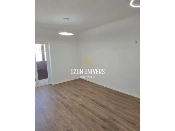 Tirane, shitet apartament 1+1+Ballkon Kati 7, 56 m² 117.000 € (Don Bosko)