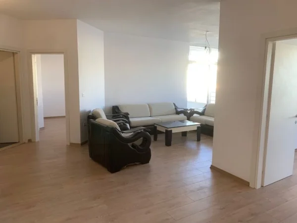 Tirane, shitet apartament 2+1+Ballkon Kati 7, 102 m² (Kompleksi Fratari, Astir)