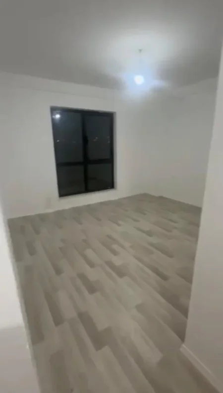 Tirane, jepet me qera apartament 2+1+Ballkon Kati 4, 80 m² 400 € 