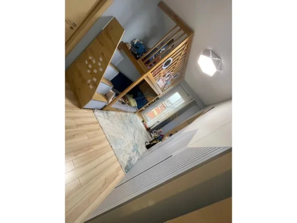 Tirane, shitet apartament 2+1+Ballkon Kati 4, 83 m² 212.000 € 