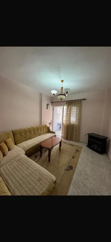 Tirane, jepet me qera apartament 2+1 Kati 4, 83 m² 550 € (DON BOSKO)