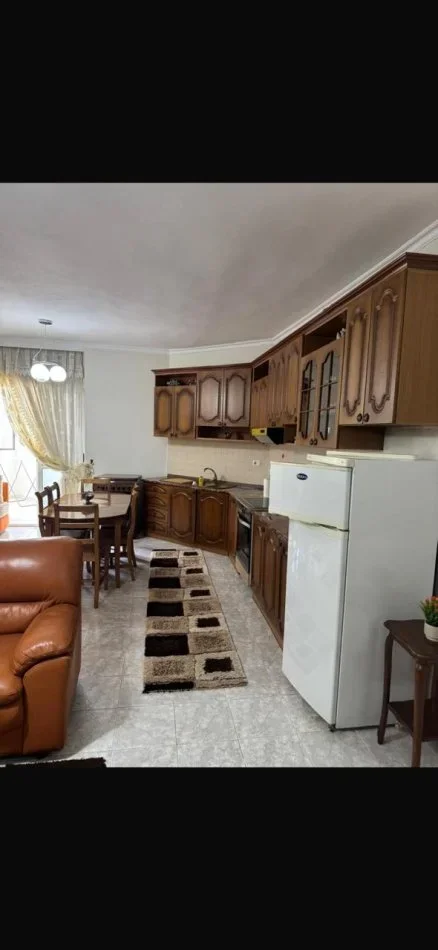 Tirane, jepet me qera apartament 2+1 Kati 4, 83 m² 550 € (DON BOSKO)