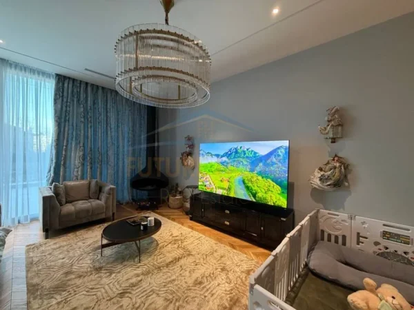 Tirane, shitet Vile 3 Katshe Kati 0, 387 m² 