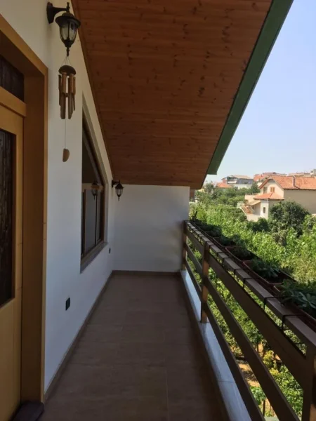 SHITET SHTEPI 3 KATESHE  NE SHKOZE   236 m² 250.000 €