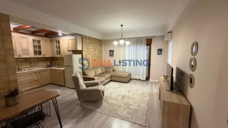 Tirane, shitet apartament 2+1 , 112 m² 350.000 € (9 Kateshet)