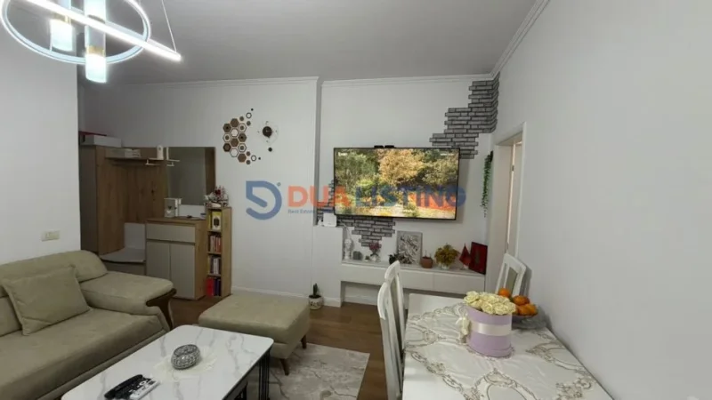 Tirane, shitet apartament 2+1 , 68 m² 125.000 € (Fresku)