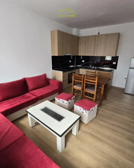 Tirane, shitet apartament 2+1 Kati 2, 78 m² 