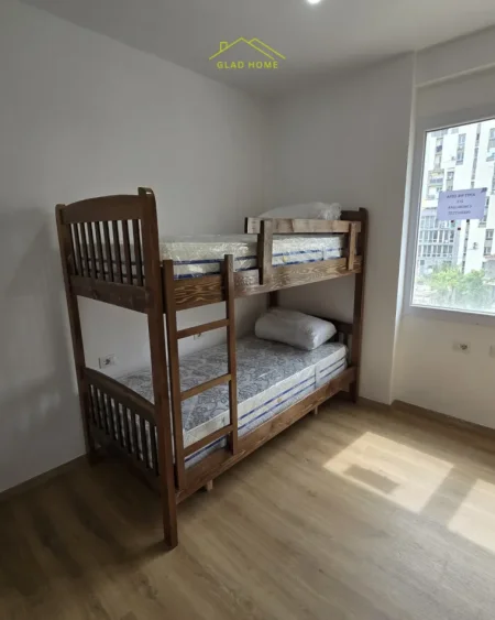 Tirane, shitet apartament 2+1 Kati 2, 78 m² 