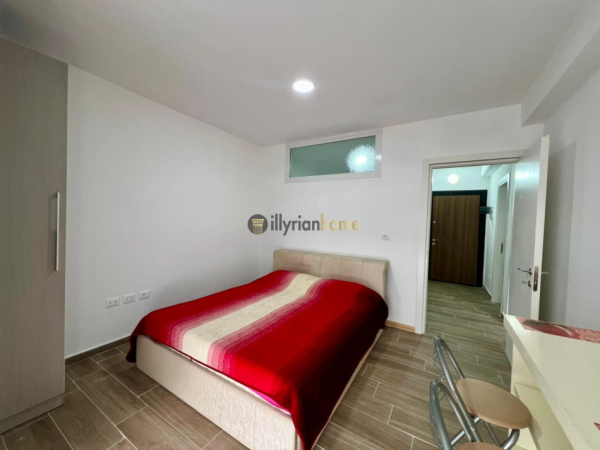 Tirane, jepet me qera 2+1+Ballkon Kati 2, 73 m² 420 € (Rruga 5 Maji)