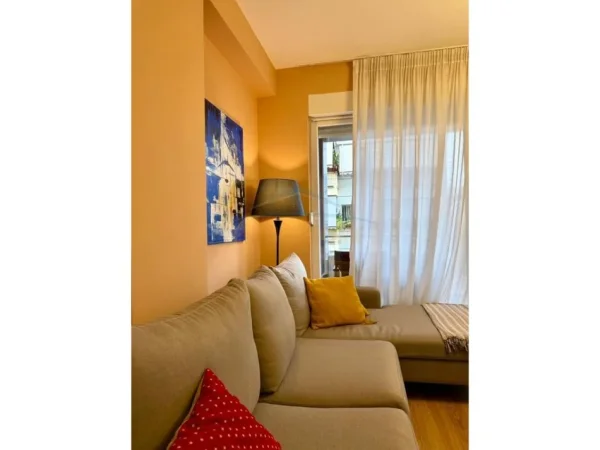 Tirane, shitet apartament 2+1+2  Kati 3, 106 m² 330.000 € (RRUGA E BARIKADAVE TIRANE)