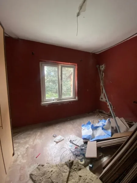 Tirane, jepet me qera apartament Kati 2, 33 m² (21 DHJETORI)