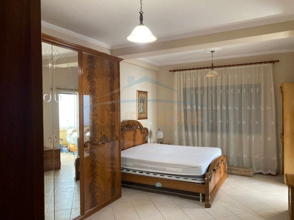 Tirane, jepet me qera apartament 2+1 Kati 5, 94 m² 550 € (Delijorgji)