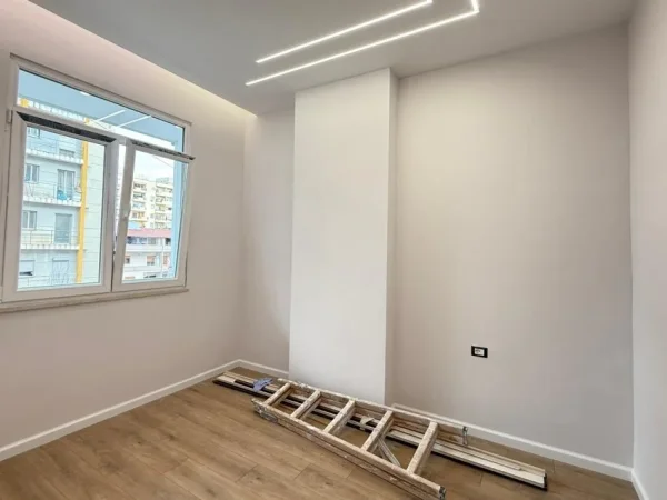 Vlore, shitet apartament 1+1 , 60 m² 100.000 € 