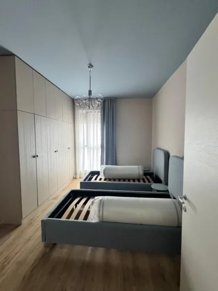 Tirane, jepet me qera apartament 2+1 Kati 9, 100 m² 1.000 € (Don Bosko)