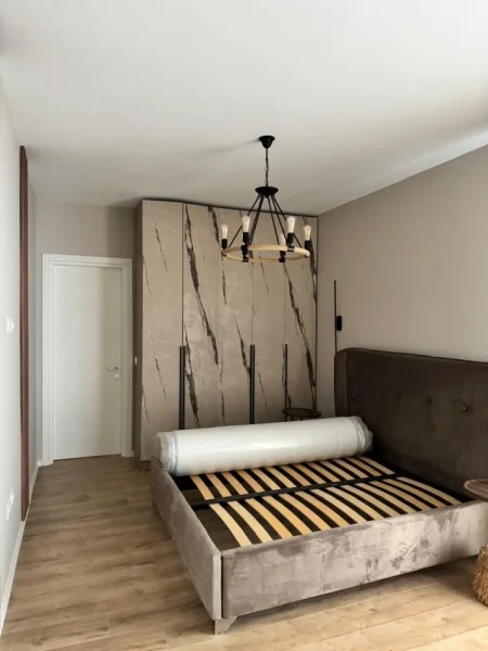 Tirane, jepet me qera apartament 2+1 Kati 9, 100 m² 1.000 € (Don Bosko)