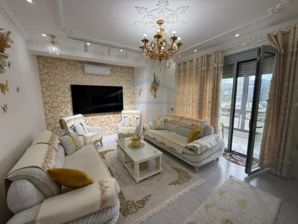 Korce,SUPER APARTAMENT  shitet apartament 2+1+2 Kati 2, 111 m² 155.000 € (TERMINALI KORCE)