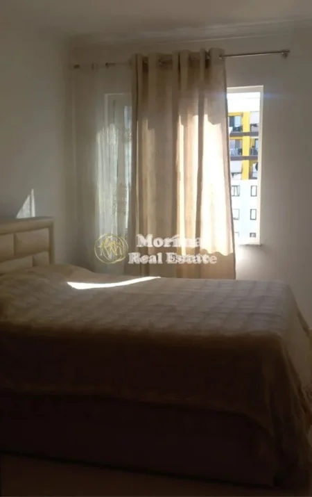 Tirane, jepet me qera apartament 1+1 Kati 8, 70 m² 420 € (Yzberisht)