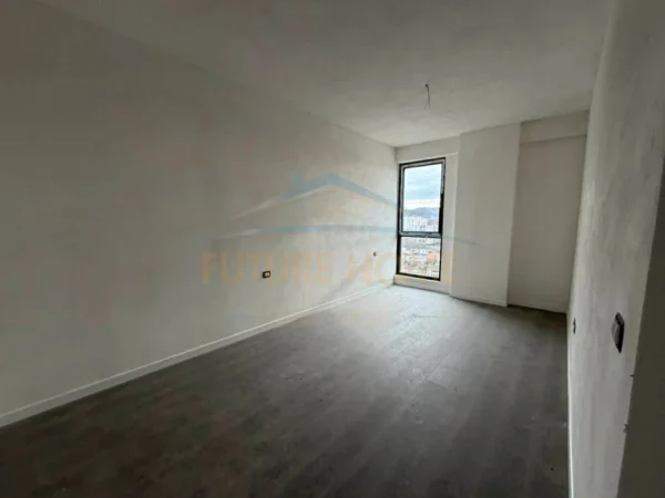 Tirane, shitet apartament 2+1+2+POST PARKIMI Kati 11, 124 m² 210.000 € (TURDIU FUSHA AVIACIONIT)