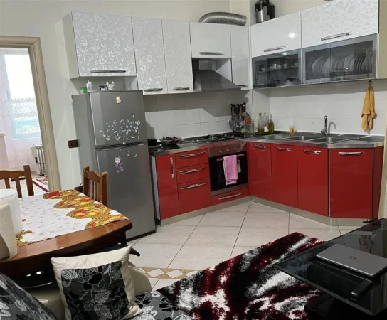 Tirane, shitet apartament 2+1 Kati 6, 79 m² 89.000 € (KAMEZ)
