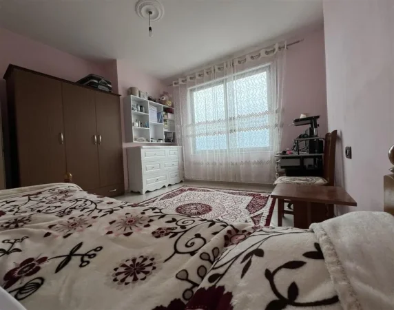 Tirane, shitet apartament 2+1 Kati 6, 79 m² 89.000 € (KAMEZ)