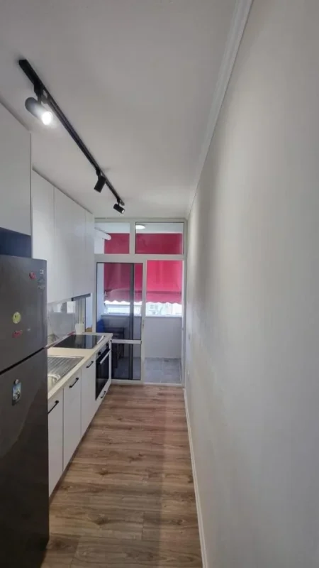 Tirane, shitet apartament 1+1 Kati 7, 60 m² 125.000 € (DON BOSKO)