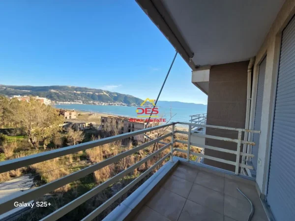 Vlore, jepet me qera apartament 1+1+Ballkon Kati 5, 70 m² 500 € (Ruga Sazani)