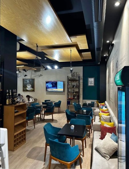 Tirane, jepet me qera lokal Kati 0, 70 m² 1.500 € (VASIL SHANTO)