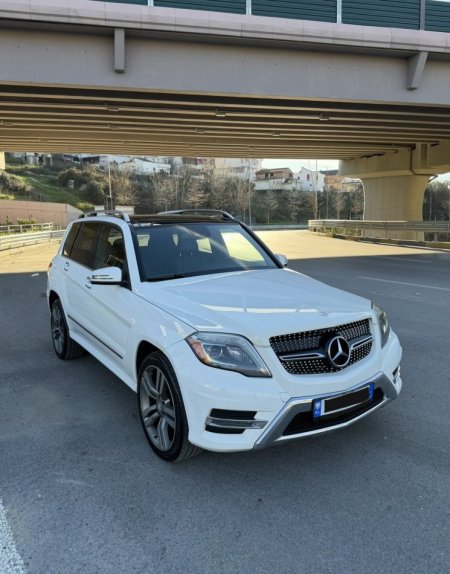 Tirane, shes SUV 2015 MERCEDES BENZ GLK 250 BlueTec AMG LINE FULL PANORAMA Nafte, e bardhë automatik Klima 212.000 km 13.800 €