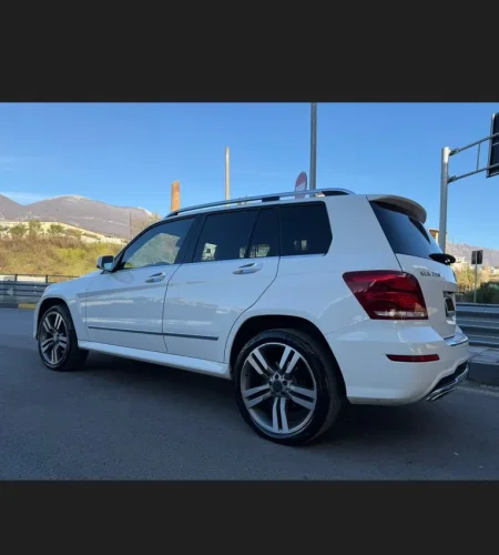 Tirane, shes SUV 2015 MERCEDES BENZ GLK 250 BlueTec AMG LINE FULL PANORAMA Nafte, e bardhë automatik Klima 212.000 km 13.800 €