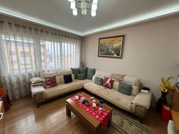 Tirane, shitet apartament 2+1 Kati 6, 100 m² 155.000 € (Astir)
