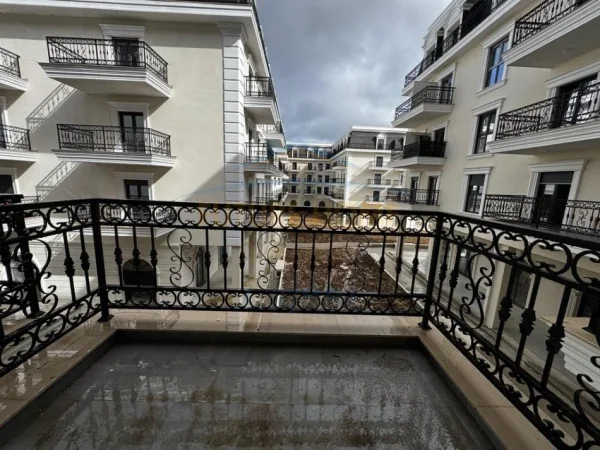 Tirane, shitet apartament 1+1 Kati 1, 85 m² 131.750 € 