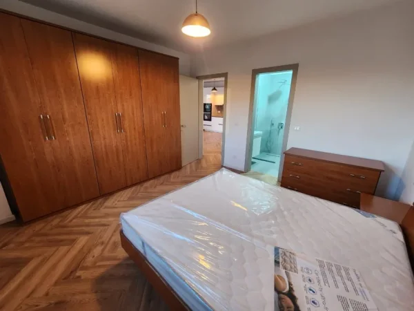 🏠 Jepet me Qera: Apt. 2+1+2 wc & 1 Verand ( 📍Fresk - Muraga ) Sapo investuar || 100% e re ✨️ 480€ / Muaji 💶