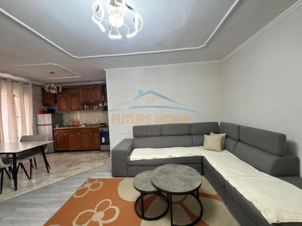 Tirane, jepet me qera apartament 2+1 Kati 1, 76 m² 550 € (Rruga Dritan Hoxha)