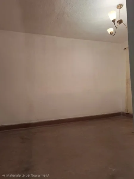 Gjirokaster, shitet shtepi 4+1 Kati 1, 85.000 € (Varosh Gjirokaster)