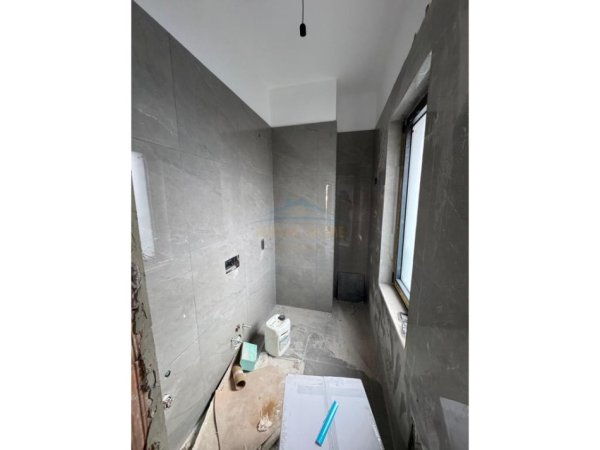 Tirane, jepet me qera apartament Kati 3, 82 m² 1.000 €