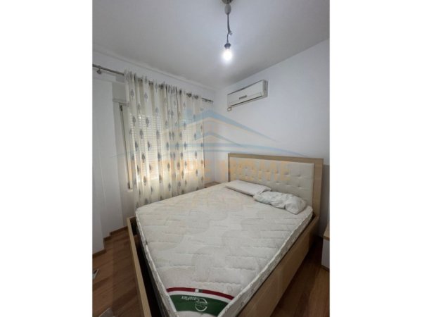 Tirane, jepet me qera apartament Kati 0, 70 m² 550 €