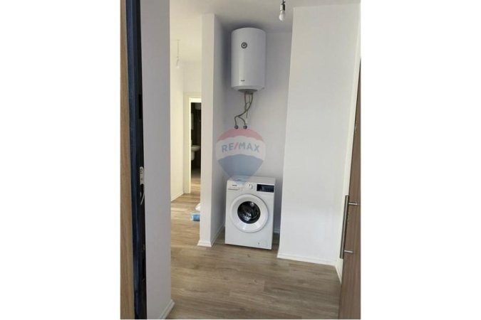 Tirane, jepet me qera apartament , 90 m² 450 € (Univers City, Tiranë)