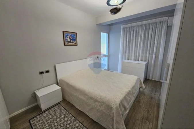 Tirane, jepet me qera apartament , 143 m² 1.001 € (Garda)
