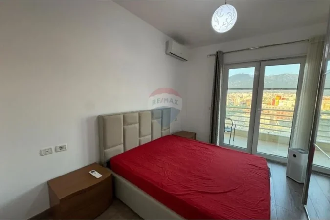 Tirane, jepet me qera apartament , 100 m² 600 € 