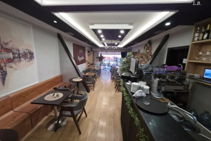 Tirane, shitet lokal , 