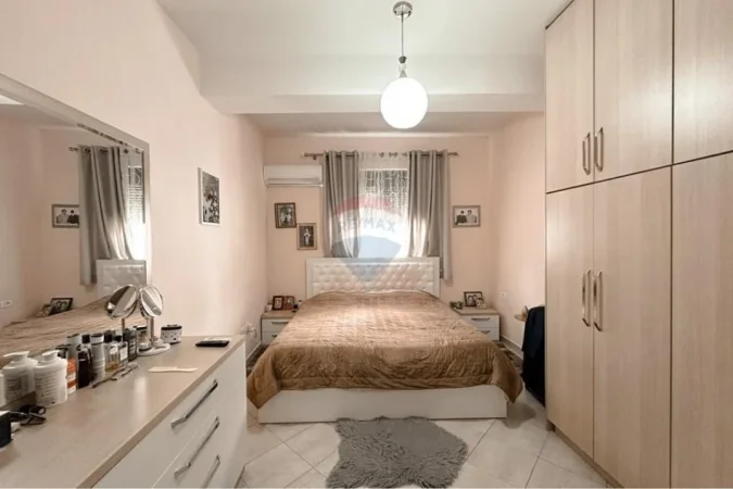 Tirane, shitet apartament , 113 m² 200.000 € 