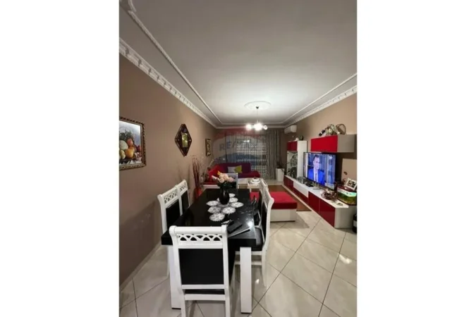 Tirane, shitet apartament , 114 m² 191.000 € (Yzberisht)